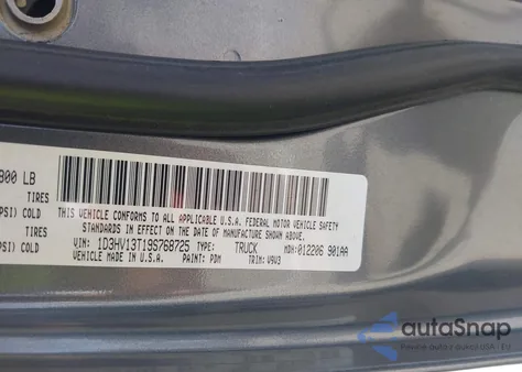 2009 Dodge Ram 1500 Slt/Sport/Trx z USA, uszkodzony, nr VIN 1D3HV13T19S768725